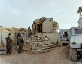 Heavily fortified PKK mound near Kirkuk, Iraq Viktor Hübner