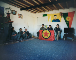 Daily ideology lessons, near Makhmur Camp, Iraq Viktor Hübner