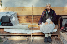 Tanti Mița in Săcădat, Romania Viktor Hübner