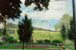 Playground in downtown Budapest, Hungary Viktor Hübner